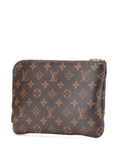 Pre-owned Louis Vuitton 2018 Monogram Etui Voyageur Pm Clutch Bag In Brown