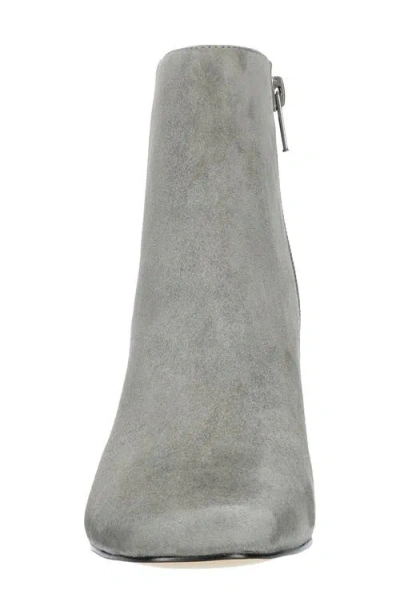Bella Vita Wilma Womens Block Heel Ankle Boots
