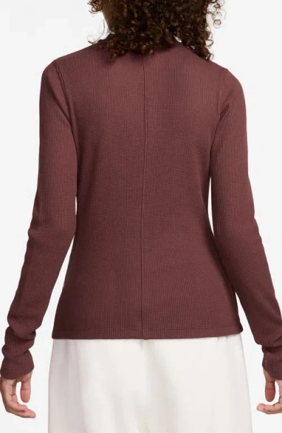 Jordan Waffle Texture Long Sleeve Half Zip Top In Burgundy