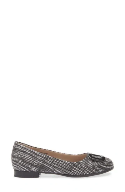Munro Gianna Buckle Flat