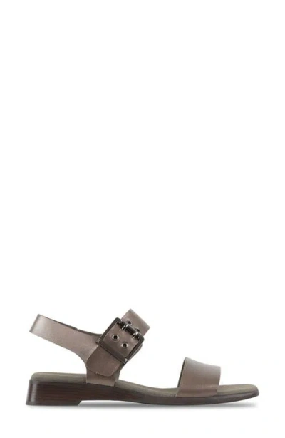 Munro Meena Sandal