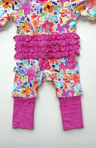 Laree + Co Korrie Ruffle Convertible Footie In Multi