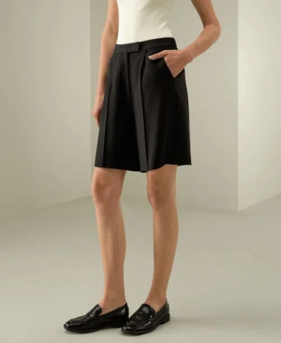 Lilysilk Silk-wool Blend Polished Shorts In Black