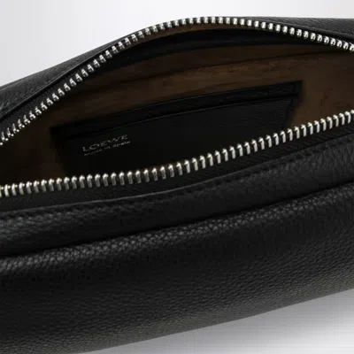 Loewe Small Pebble Leather Messenger Bag In Black