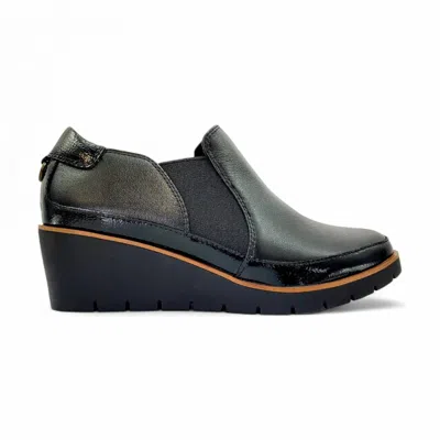 Revere Women's Mykonos Loafer In Black