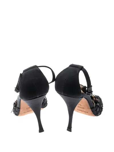 Pre-owned Saint Laurent 105mm Rose-embellishment T-strap Sandals In Black