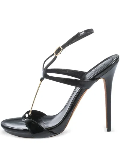 Pre-owned Alexander Mcqueen Patent Leather T-strap Sandals In Black
