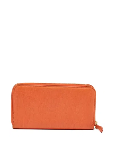 Pre-owned Fendi Logo-plate Leather Wallet In Orange
