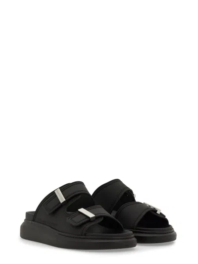 Alexander Mcqueen 50mm Rubber Slide Sandals In Black