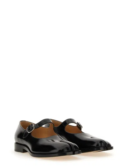 Maison Margiela Tabi Leather Mary Jane In Black