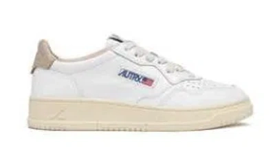 Autry Classic Low-top Leather Sneakers