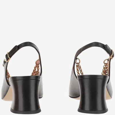 Chloé Charms 55 Chain-embellished Leather Pumps