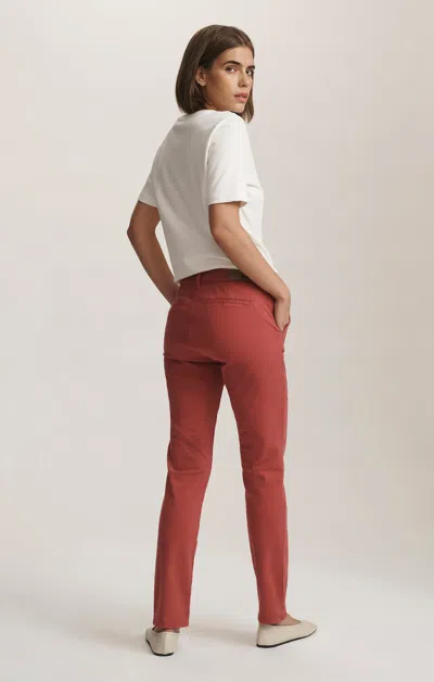 Mavi Kathleen Slim Boyfriend Chino In Bubblegum Casual Twill