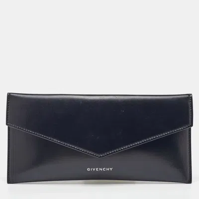 Pre-owned Givenchy Black Leather Envelope Flap Clutch