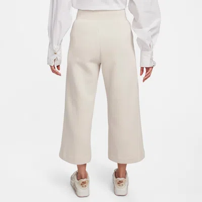Nike (wmns)  High-waisted Cropped Tracksuit Bottoms 'beige' In White