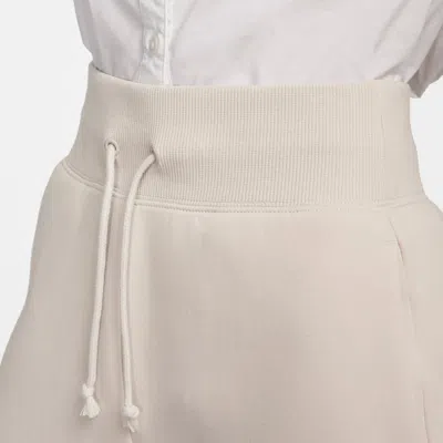 Nike (wmns)  High-waisted Cropped Tracksuit Bottoms 'beige' In White