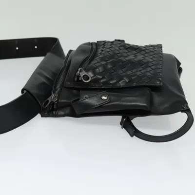 Pre-owned Bottega Veneta Intrecciato Black Leather Shoulder Bag ()