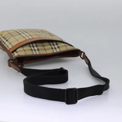 Pre-owned Burberry Haymarket Beige Canvas Shoulder Bag ()