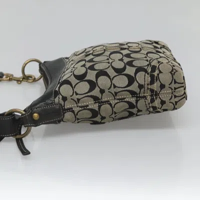 Pre-owned Coach Signature Beige Canvas Shoulder Bag ()