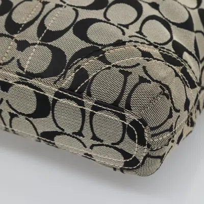 Pre-owned Coach Signature Beige Canvas Shoulder Bag ()