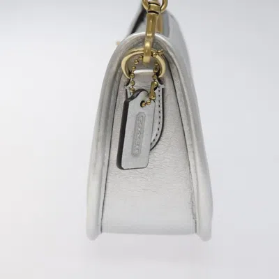 Pre-owned Coach Swinger Silver Leather Shoulder Bag ()