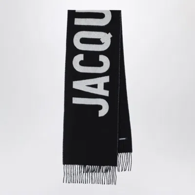 Jacquemus Brushed Finish Fringe Detailing Wraparound Scarf In Black