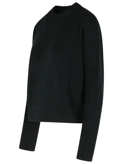 Closed Black Wool Sweater In Black