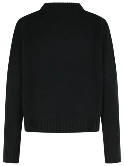 Closed Black Wool Sweater In Black