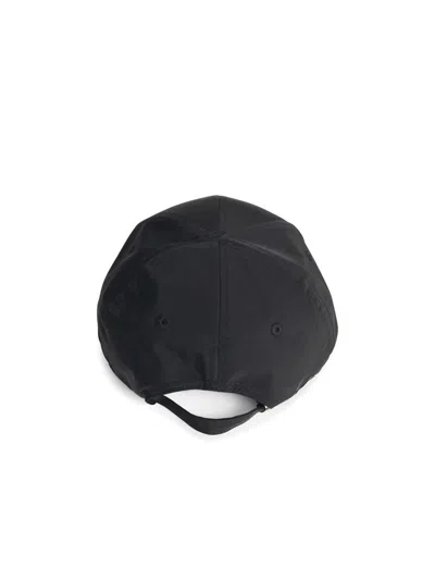 C.p. Company Logo-embroidered Baseball Cap In Black