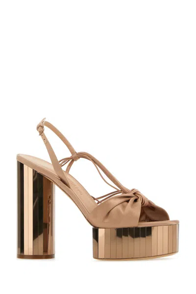 Ferragamo Sandali