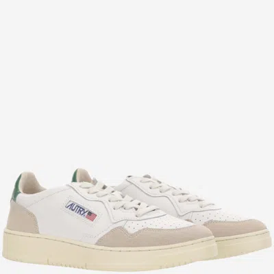 Autry Low Medalist Leather Sneakers