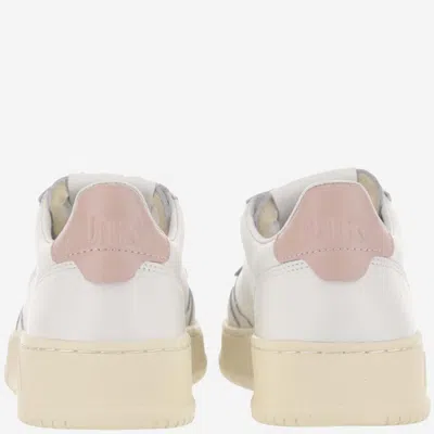 Autry Low Medalist Sneakers