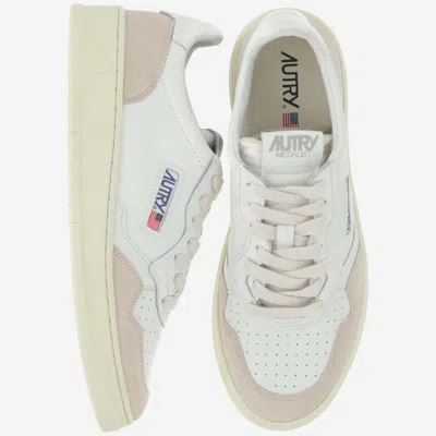 Autry Low Medalist Sneakers