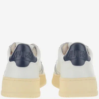 Autry Low Medalist Sneakers
