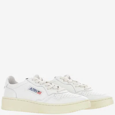 Autry Low Medalist Sneakers