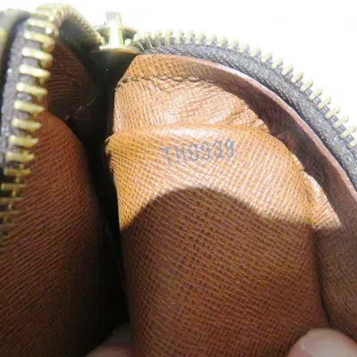 Pre-owned Louis Vuitton Brown Shoulder Bag ()