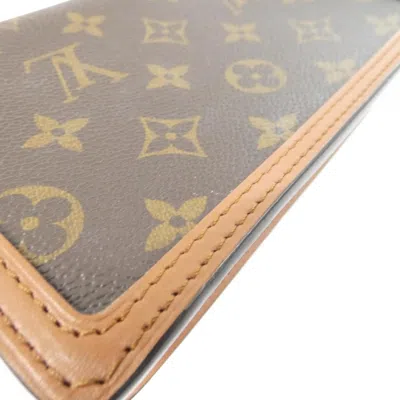 Pre-owned Louis Vuitton Marron Coated Canvas Chain/shoulder Wallet ()