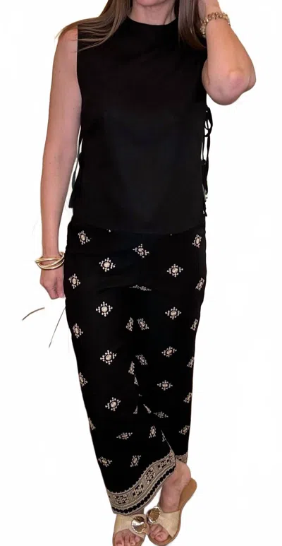 Trisha Tyler Side Tie Linen Top In Black In Black