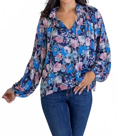 Karlie Floral Vintage V Neck Top In Multi In Blue