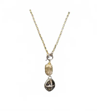 Triple Play Jewelry Women's Rock Holding Necklace In Gold