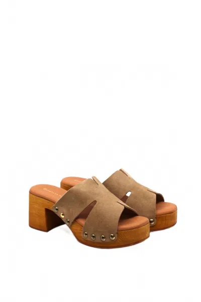Chocolat Blu Women's Magee Platform Sandals In Mushroom Suede