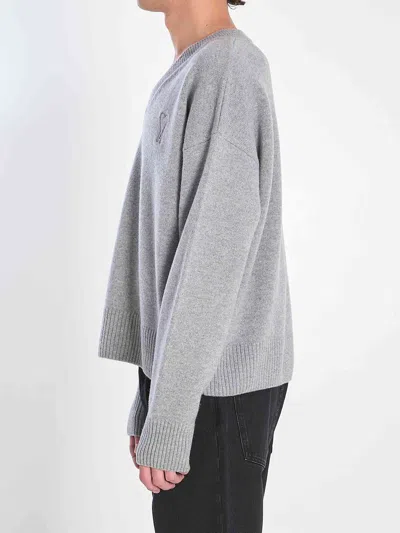 Ami Alexandre Mattiussi Ami V-neck Ribbed Sweater With Embroidered Logo In Gray