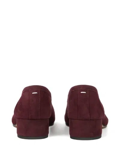 Maison Margiela Tabi Wildleder-pumps Mit Blockabsatz In Red