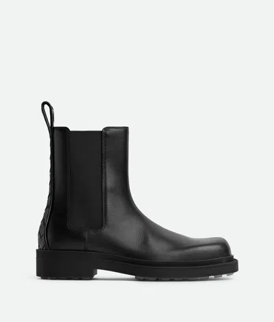 Bottega Veneta Ben Chelsea Boot In Black