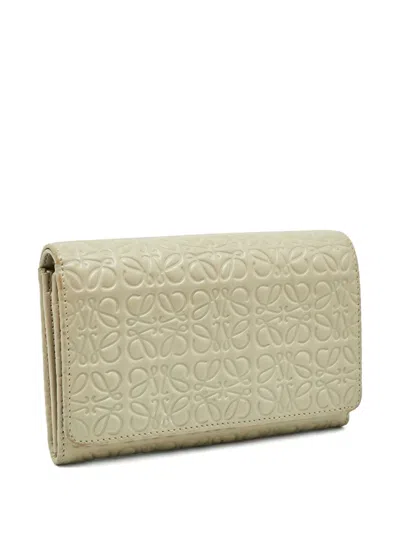 Pre-owned Loewe Anagram Leather Wallet In Neutral