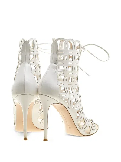 Pre-owned Gianvito Rossi 105mm Cut-out Heeled Sandals In White