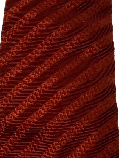 Pre-owned Ermenegildo Zegna Vintage Chevron-stripe Tie In Red