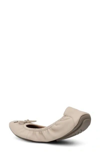 Me Too 'halle 2.0' Ballet Flat