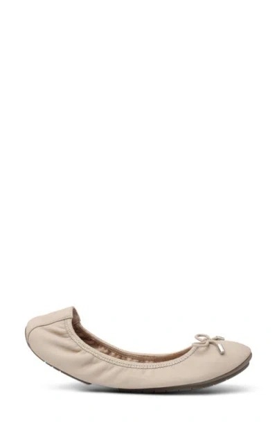 Me Too 'halle 2.0' Ballet Flat