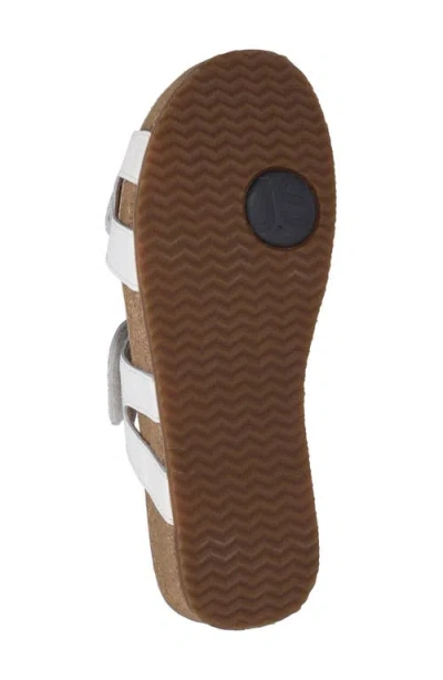 Josef Seibel 'tonga 04' Sandal In White